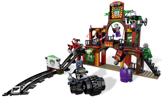LEGO DC Comics The Dynamic Duo Funhouse Escape Set (6857)