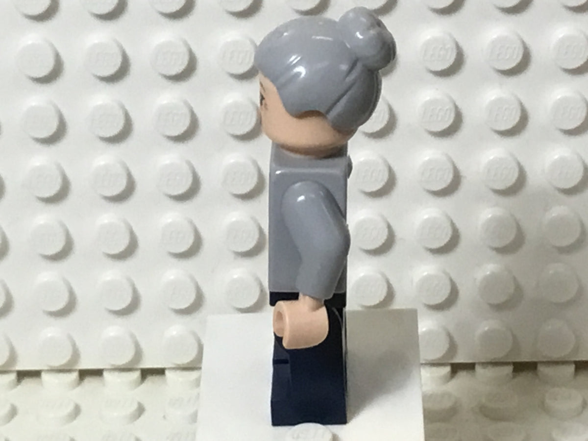 Aunt May, sh0721